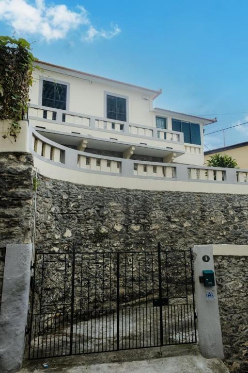 Guestready - Blissful Getaway In Funchal Hotel Exterior photo